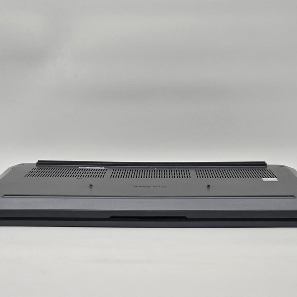 Dell Pro Max - 1 TB, Black, 32 GB, Intel Core Ultra 7, 16 inch, FHD+ Plus