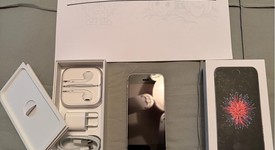 Good
													Apple iPhone SE 1st Gen 2016 - Unlocked, Grey, 128 GB, A1662, photo 2 of 11