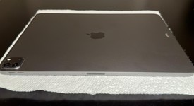 Good
													Apple iPad Pro 12.9" 5th Gen 2021 - Wi-Fi, Gray, 256 GB, photo 5 of 9