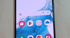 Good
													Samsung Galaxy S22 - Spectrum, Black, 128 GB, 8 GB, SM-S901U, photo 1 of 4