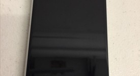 Mint
													Apple iPhone Xr - Verizon, White, 64 GB, A1984, photo 2 of 7