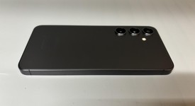 Good
													Samsung Galaxy S24 - Unlocked Non-US, Black, 256 GB, 8 GB, SM-S921B/DS, photo 3 of 8