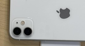 Good
													Apple iPhone 11 - Unlocked Non-US, White, 256 GB, A2221, photo 4 of 5