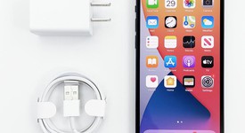 Good
													Apple iPhone 12 - T-Mobile, Black, 64 GB, A2172, photo 1 of 1