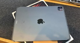 Good
													Apple iPad Pro 11" 3rd Gen 2021 - Unlocked, Gray, 128 GB, photo 2 of 10