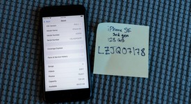 Mint
													Apple iPhone SE 3rd Gen 2022 - Unlocked, Midnight, 128 GB, A2595, photo 1 of 9