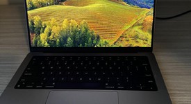 Good
													MacBook Pro 2023 - 14" - Apple M2 Max, Gray, 1 TB, 32 GB, photo 1 of 6