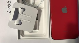 Good
													Apple iPhone SE 2nd Gen 2020 - Unlocked, Red, 128 GB, A2275, photo 2 of 10