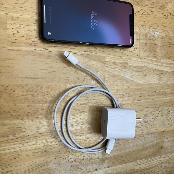 Apple iPhone 11 Pro - Unlocked, 64 GB, Gold, A2160