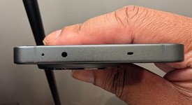 Mint
													OnePlus 13R - Unlocked, Nebula Noir, 256 GB, 12 GB, photo 5 of 8