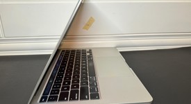 Mint
													MacBook Pro 2020 - 13" - I5, Gray, 256 GB, 16 GB, photo 5 of 10