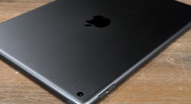 Good
													Apple iPad 8th Gen - Wi-Fi, Gray, 32 GB, A2270, photo 6 of 6