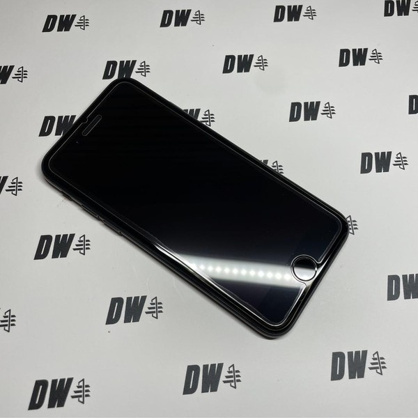 Apple iPhone SE 2nd Gen 2020 - Unlocked, 64 GB, Black, A2275