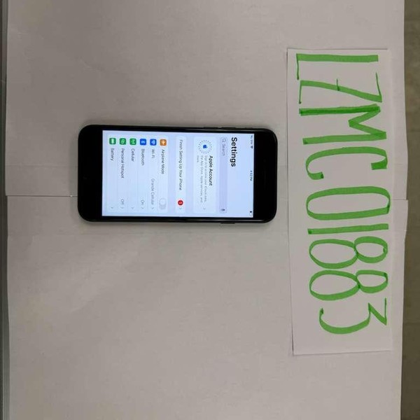 Apple iPhone SE 3rd Gen 2022 - Unlocked, 64 GB, Midnight, A2595