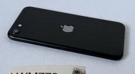 Good
													Apple iPhone SE 2nd Gen 2020 - Unlocked, Black, 64 GB, A2275, photo 5 of 7