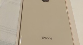 Mint
													Apple iPhone 8 Plus - Unlocked, Gold, 64 GB, A1864, photo 3 of 17