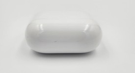 Used
													Apple AirPods 4th Gen - Standard, photo 3 of 7