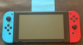 Good
													Nintendo Switch - Red & Blue, 32 GB, photo 4 of 15