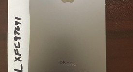 Mint
													Apple iPhone 5S - Unlocked, Silver, 32 GB, A1533, GSM, photo 2 of 6