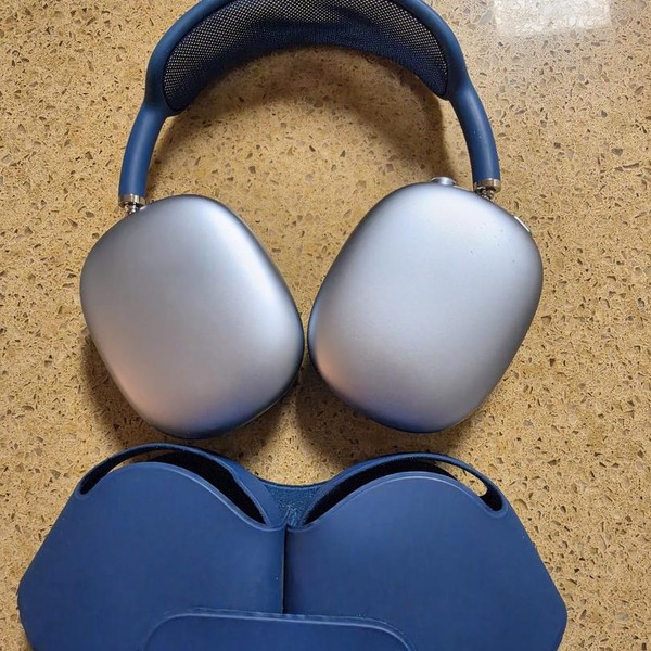 Apple AirPods Max - Sky Blue