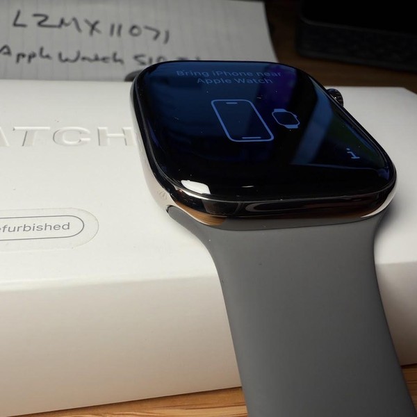 Apple Watch Series 10 46mm - Unlocked, Natural, A3003 - Cellular, Titanium