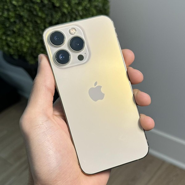 Apple iPhone 13 Pro - Unlocked, 256 GB, Gold, A2483