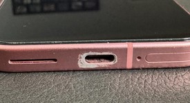 Fair
													Google Pixel 9 - Unlocked, Peony, 128 GB, 12 GB, G2YBB, photo 5 of 7