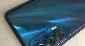 Good
													Motorola Edge (2021) - Verizon, Navy Blue, 128 GB, 6 GB, photo 2 of 7