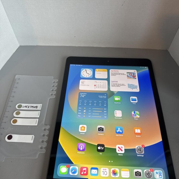 Apple iPad (7th Gen) - Wi-Fi, 128 GB, Gray, A2197
