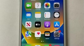 Mint
													Apple iPhone 8 Plus - Unlocked, Silver, 256 GB, A1864, photo 1 of 8
