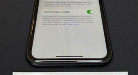 Fair
													Apple iPhone Xr - Unlocked, Black, 64 GB, A1984, photo 2 of 8