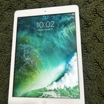 Good Apple iPad Air - Wi-Fi, Silver, 16 GB