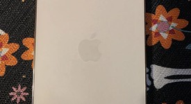 Good
													Apple iPhone 13 Pro Max - Unlocked, Silver, 128 GB, A2484, photo 4 of 8