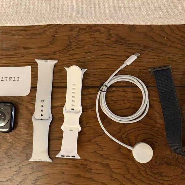 Apple Watch Series 9 45mm - Midnight, A2980 - GPS, Aluminum