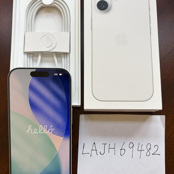 Apple iPhone 17 - Unlocked, 256 GB, White, A3258