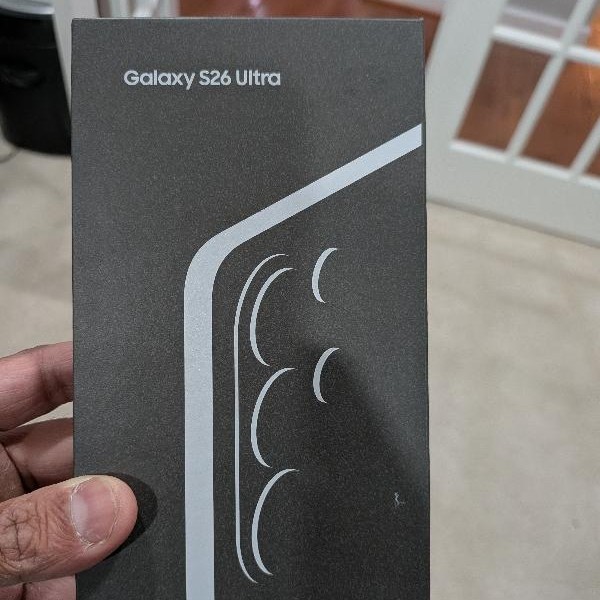 Samsung Galaxy S26 Ultra - Unlocked, 256 GB, White, 12 GB, SM-S948U1