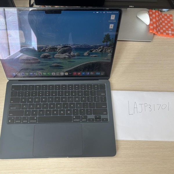 MacBook Air 2024 (M3) - 13 inch - 256 GB, Midnight, 8 GB, Apple M3, 8-core GPU