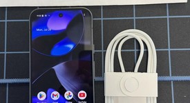 Good
													Google Pixel 9 - Verizon, Obsidian, 128 GB, 12 GB, G2YBB, photo 1 of 8