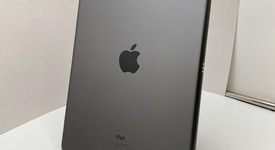 Good
													Apple iPad 9th Gen - Unlocked, Gray, 64 GB, A2603, photo 3 of 8