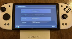 Mint
													Nintendo Switch - OLED - White, 64 GB, photo 3 of 7