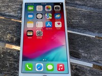 Apple iPhone 7