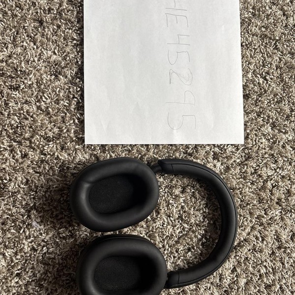 Sony WH-1000XM5 - Black