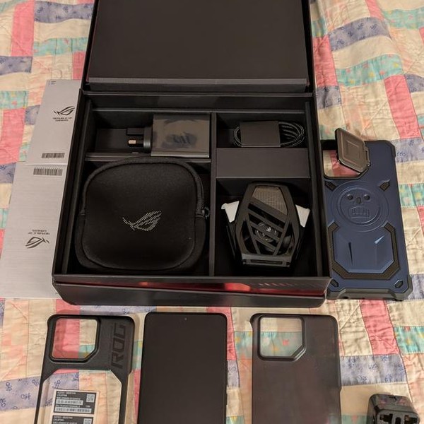 Asus ROG Phone 9 Pro - Unlocked, 1 TB, Phantom Black, 24 GB