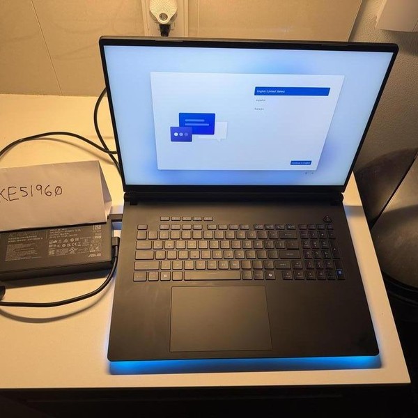 Asus ROG Strix SCAR 18 (2025) G835 - 2 TB, Gray, 32 GB, Intel Core Ultra 9