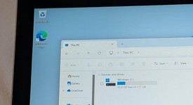 Good
													Microsoft Surface Pro 7 Plus - I5, Platinum, 128 GB, 8 GB, Wi-Fi, photo 4 of 7