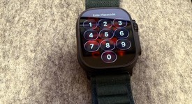 Good
													Apple Watch Ultra 2 49mm - Unlocked, Black, A2986, photo 1 of 10