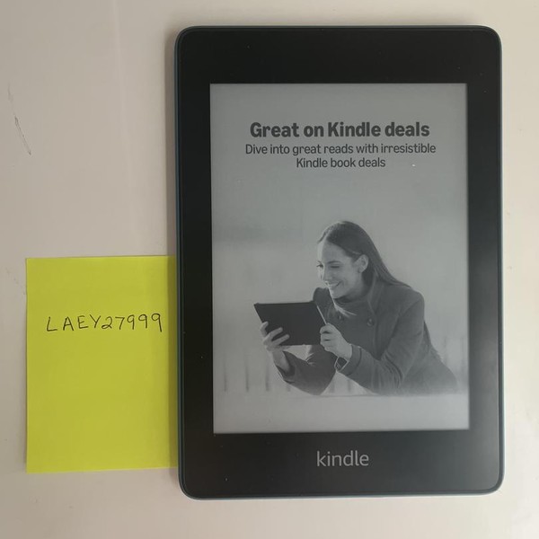 Amazon Kindle Paperwhite 10th Gen - Amazon, 8 GB