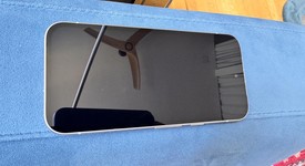 Good
													Google Pixel 9a - Unlocked, Porcelain, 128 GB, 8 GB, photo 4 of 9