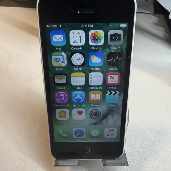 Apple iPhone 5C - Unlocked, 8 GB, White, A1532, GSM