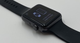 Good
													Apple Watch Series 3 42mm - Gray, A1859, Aluminum - GPS, photo 4 of 8